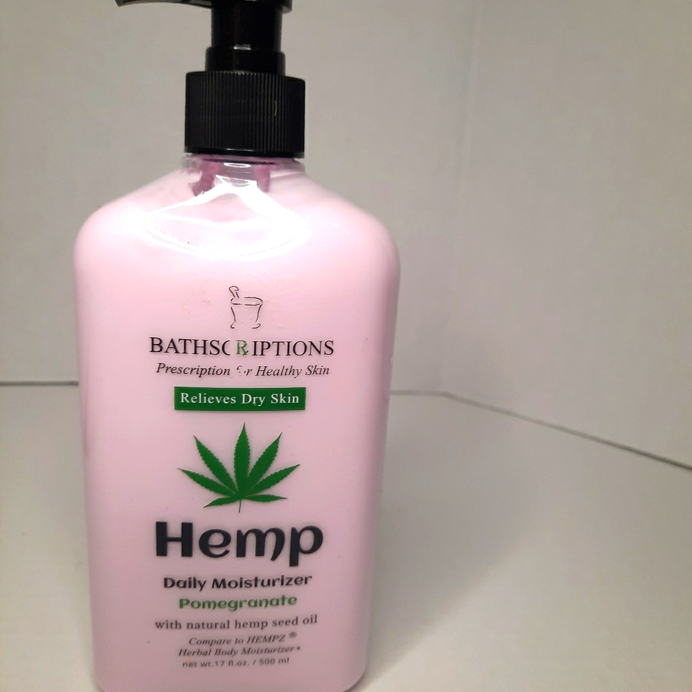 Pink HEMP bathscriptions daily moisturizer
